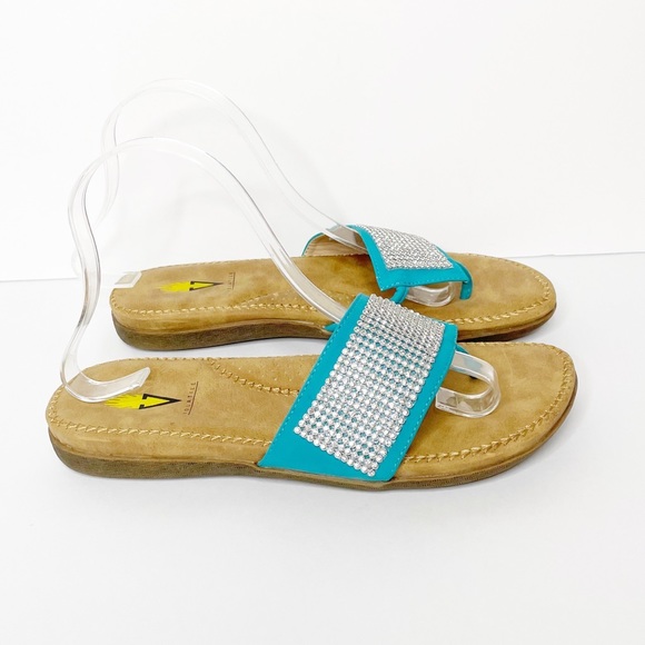 VOLATILE Turquoise Silver Metallic Thong Sandals